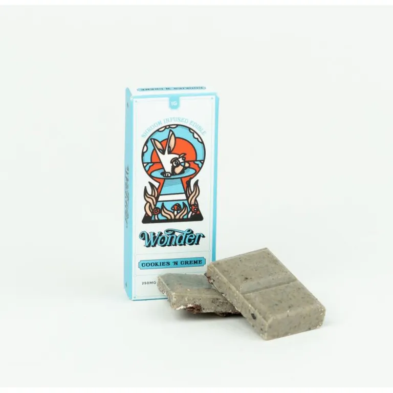 wonder 1000mg cookies and cream flavour magic mushroom chocolate bar